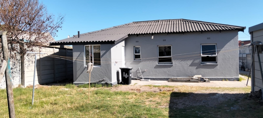 3 Bedroom Property for Sale in Ruyterwacht Western Cape